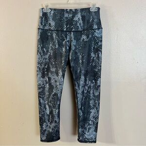 ALO Yoga Dark Green and Gray Snake Print Leggings